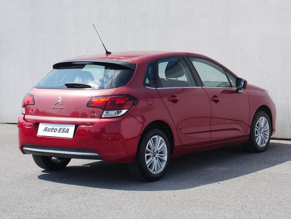 Citroën C4 1.2i 