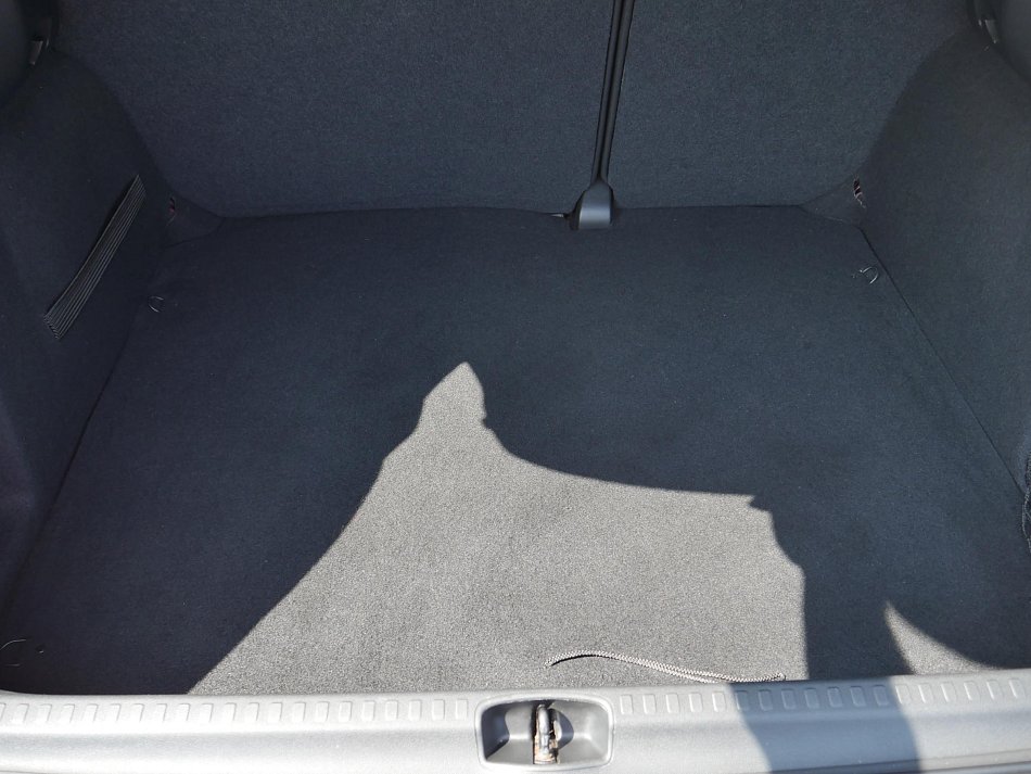 Citroën C4 1.2i 