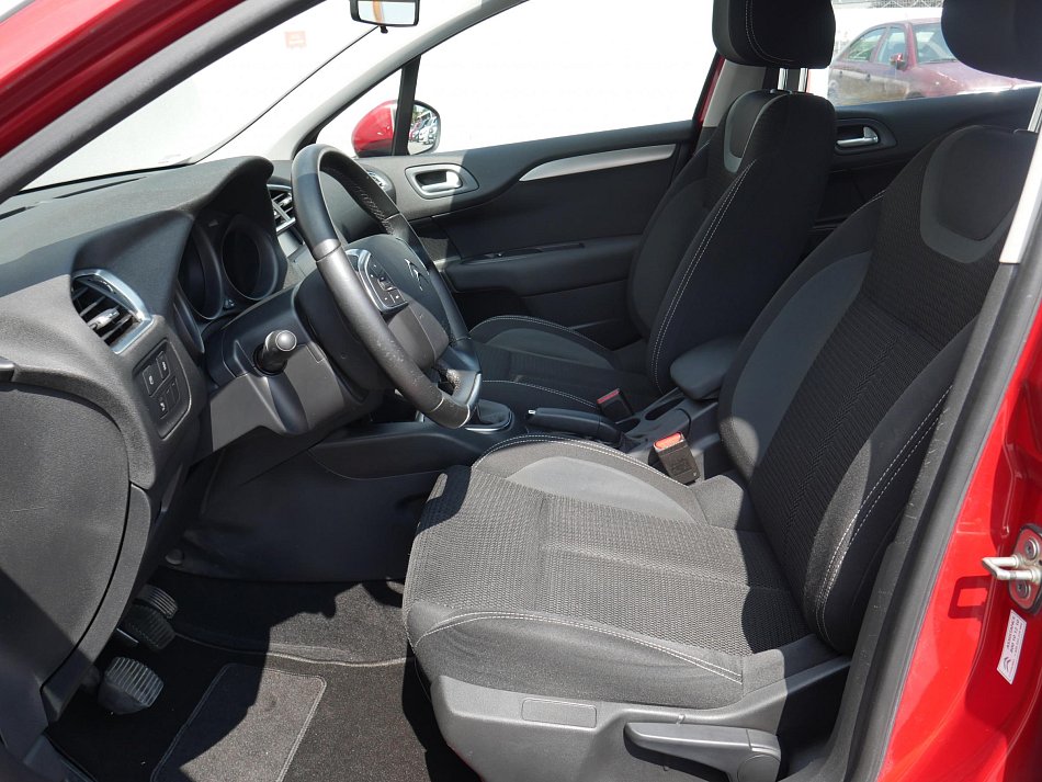 Citroën C4 1.2i 