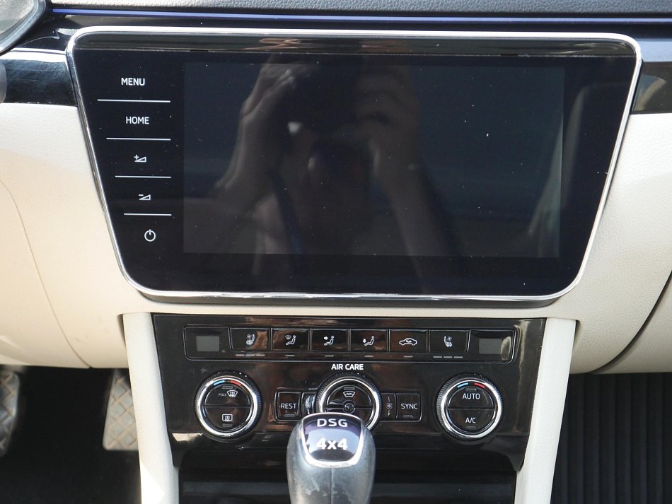 Škoda Superb III 2.0 TDi L&K