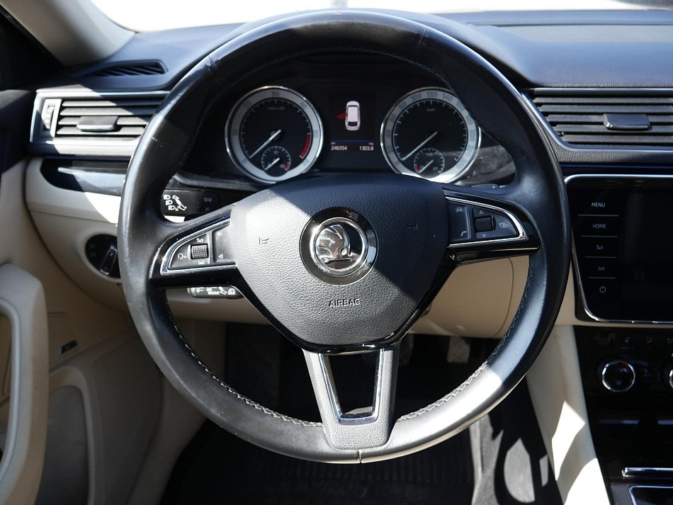 Škoda Superb III 2.0 TDi L&K