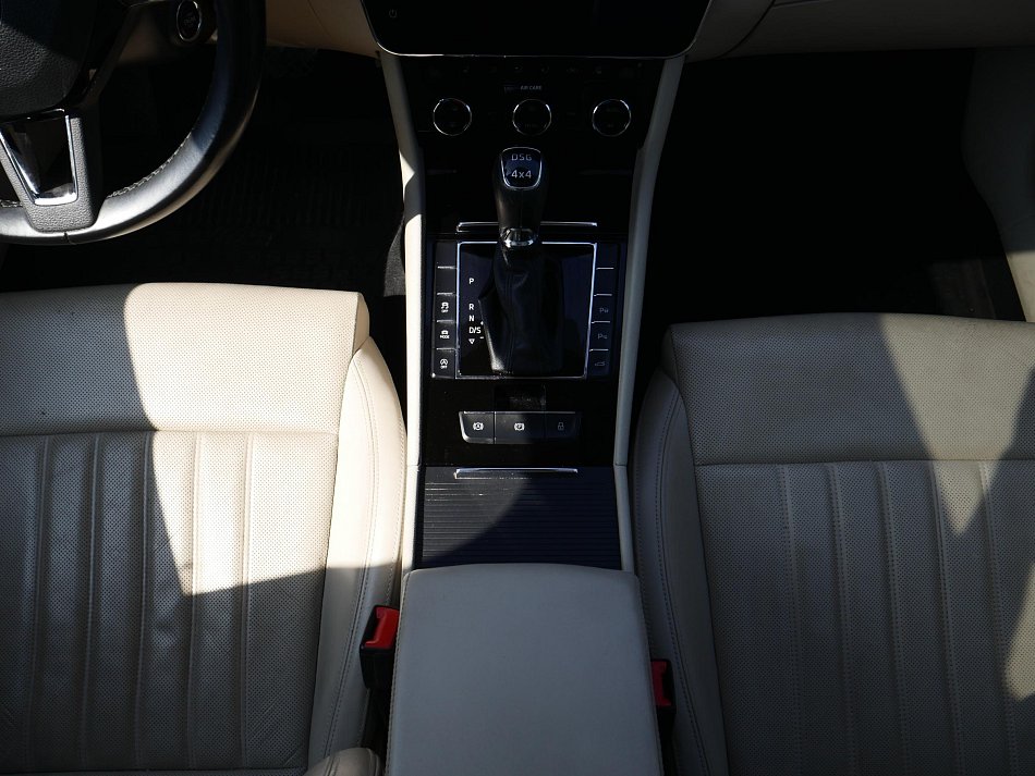Škoda Superb III 2.0 TDi L&K
