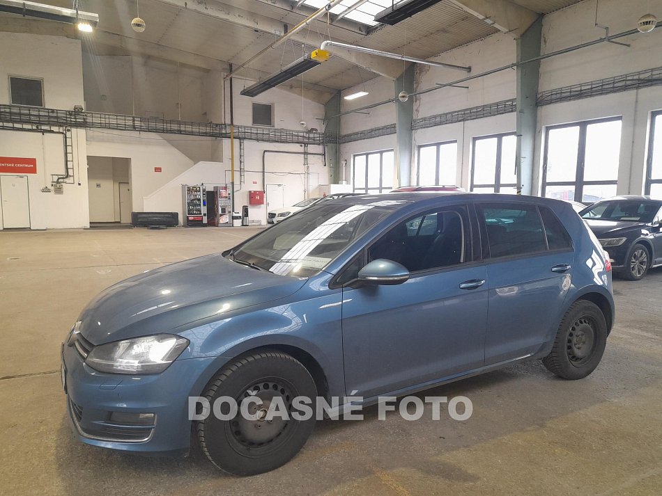 Volkswagen Golf 1.2 TSi 