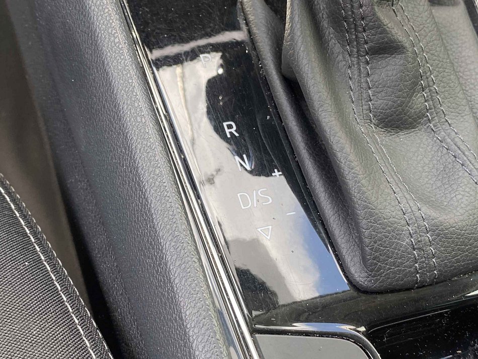 Škoda Karoq 1.5 TSi Ambition