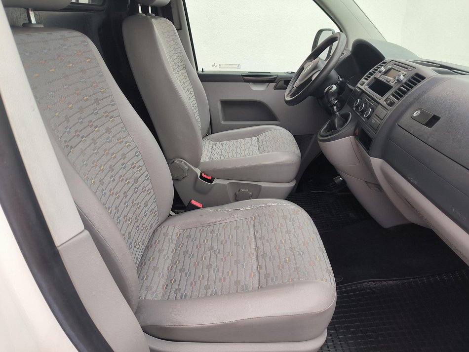 Volkswagen Transporter 2.0TDi 