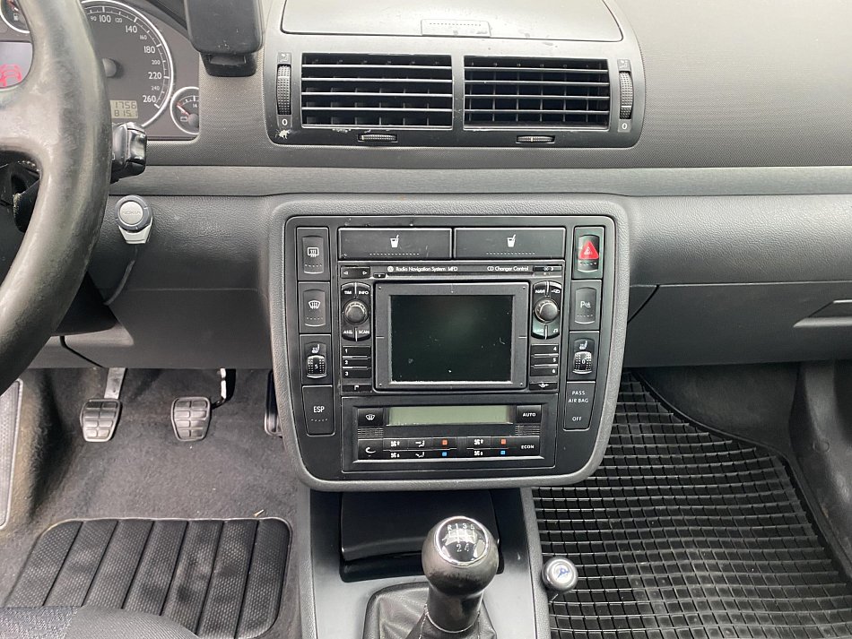 Volkswagen Sharan 1.9 TDi Trendline