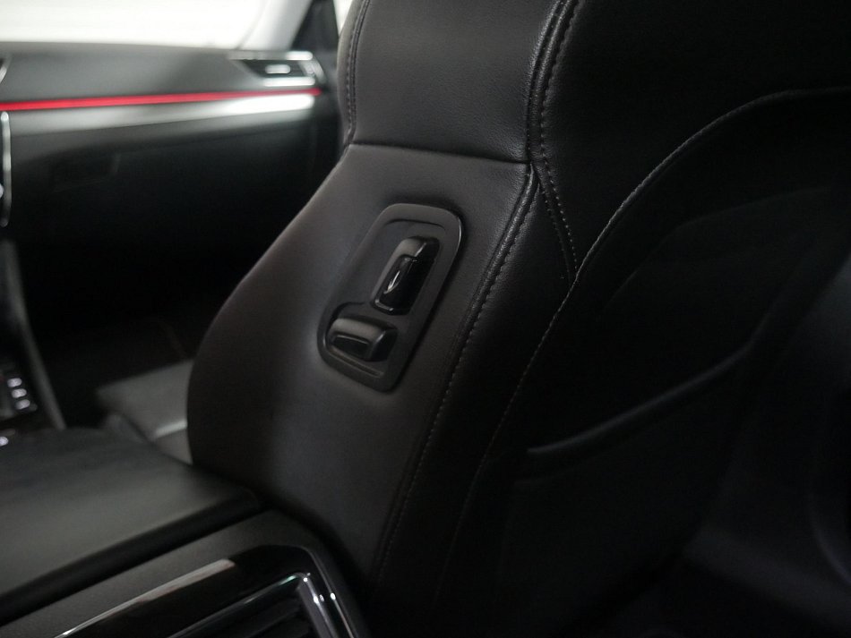 Škoda Superb III 2.0 TDi Style