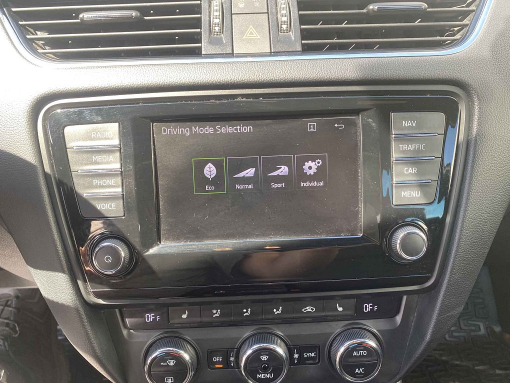 Škoda Octavia III 2.0 TSi RS Challange