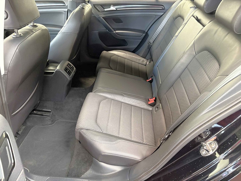 Volkswagen Golf 1.4TSi 