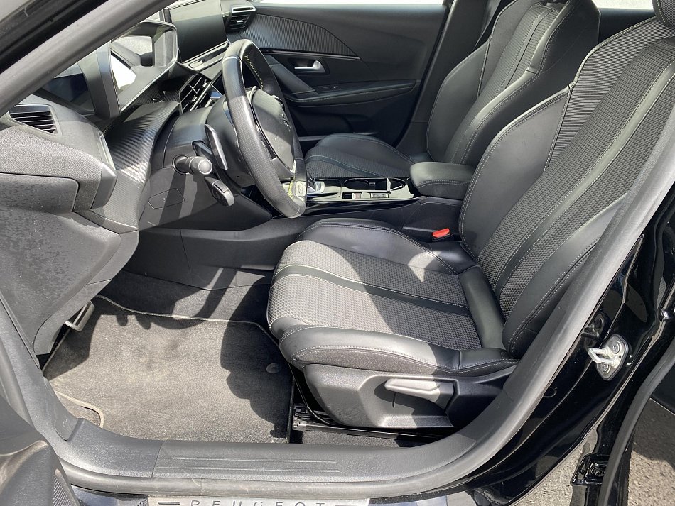 Peugeot 208 1.2 PT GT