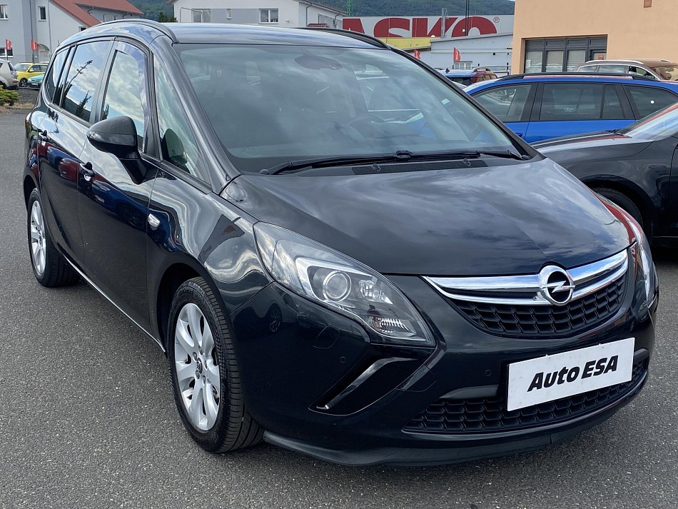 Opel Zafira 2.0 CDTi 