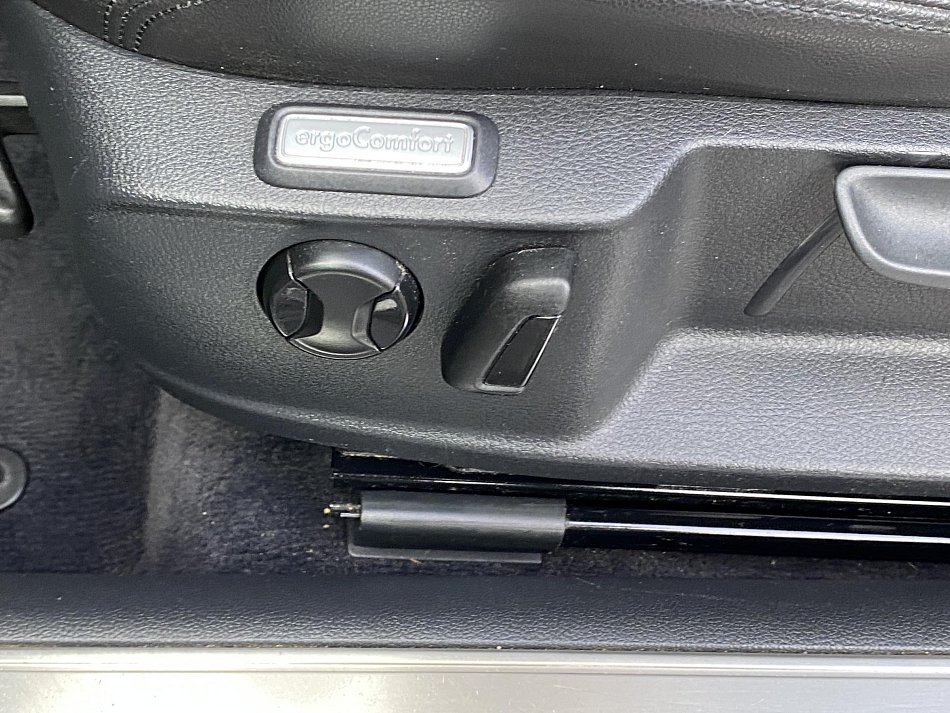 Volkswagen Passat 2.0 TDi Highline