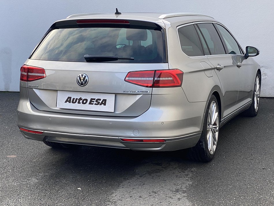 Volkswagen Passat 2.0 TDi Highline