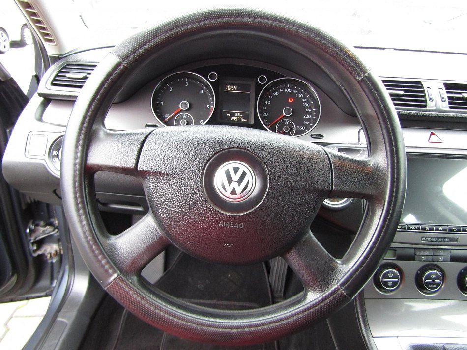 Volkswagen Passat 2.0 TDi 