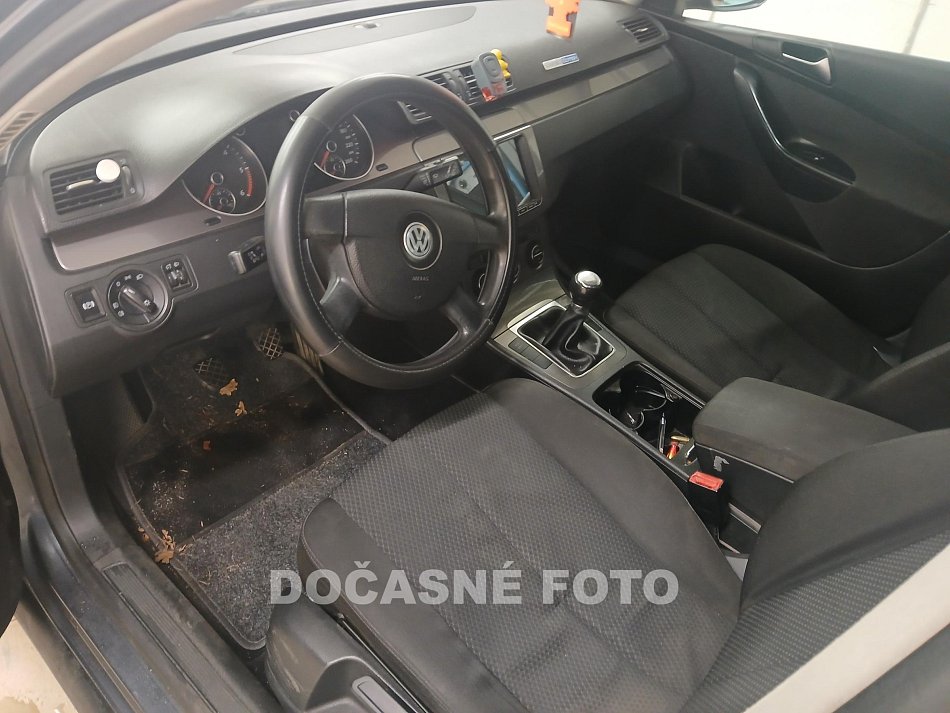 Volkswagen Passat 2.0 TDi 