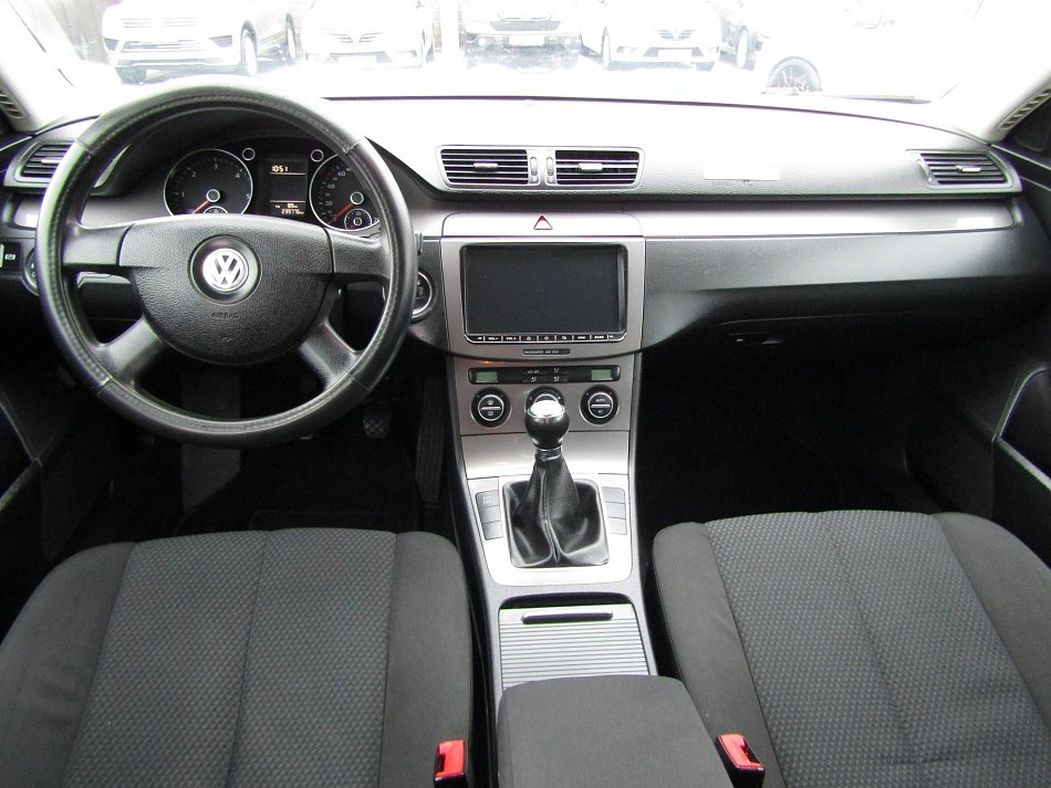 Volkswagen Passat 2.0 TDi 