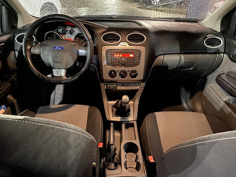 Ford Focus 1.6i 
