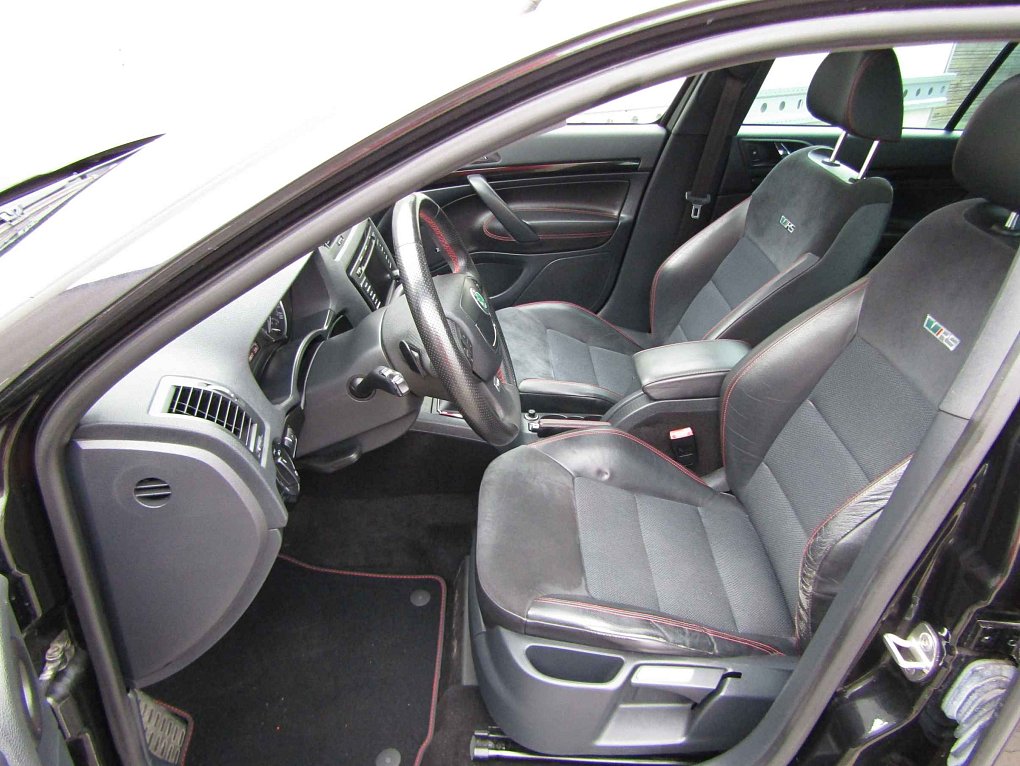 Škoda Octavia II 2.0 TSi RS