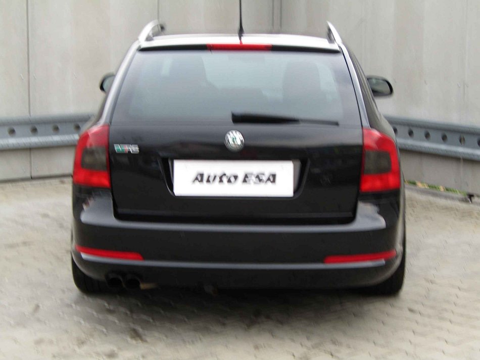 Škoda Octavia II 2.0 TSi RS