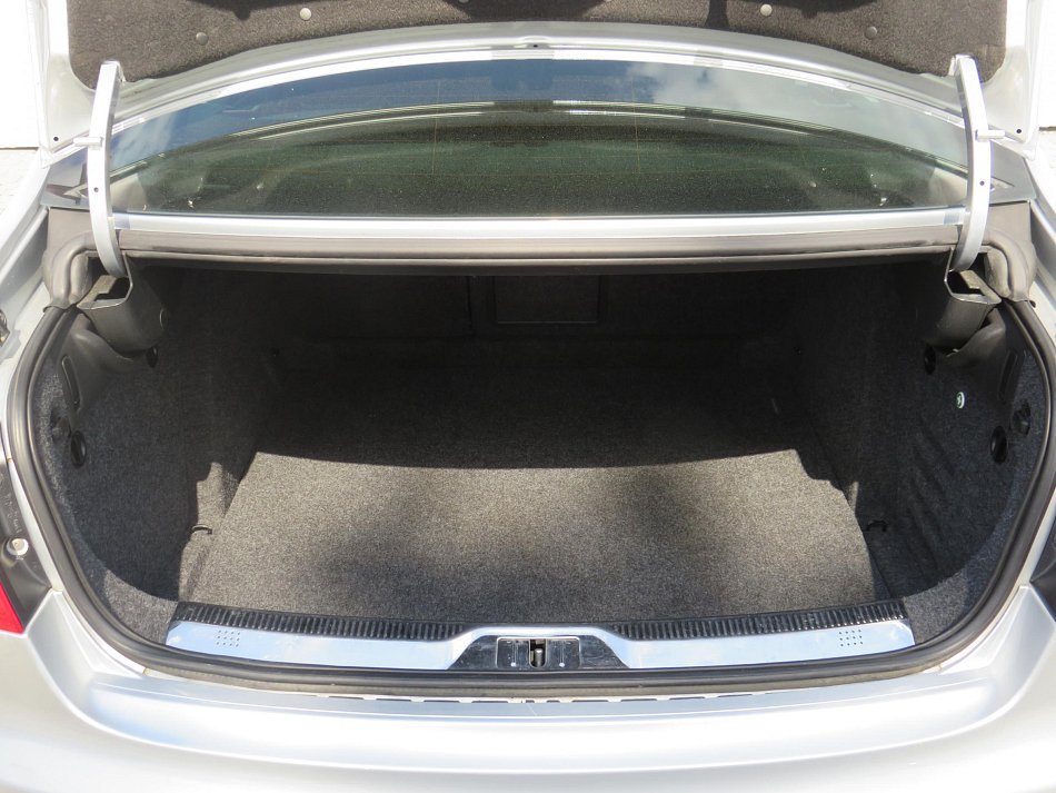 Škoda Superb II 2.0TDi 