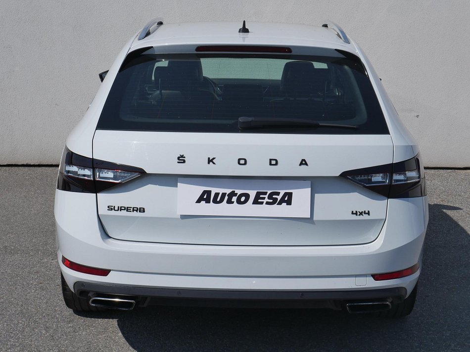 Škoda Superb III 2.0 TSi  4x4