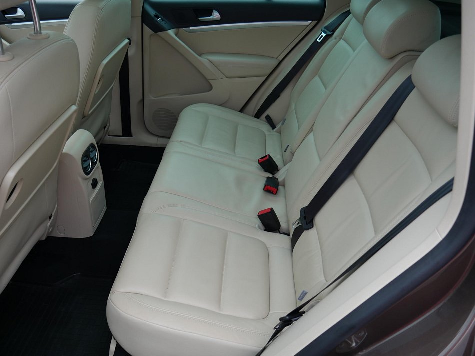 Volkswagen Tiguan 2.0 TDi 