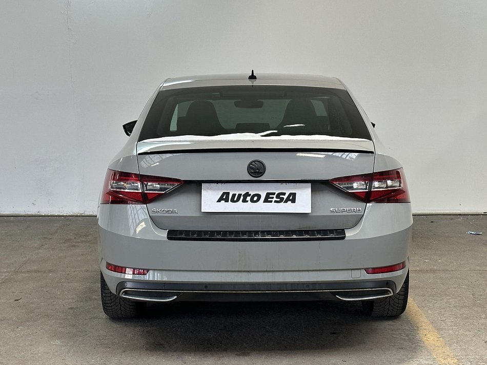 Škoda Superb III 2.0 TSI 