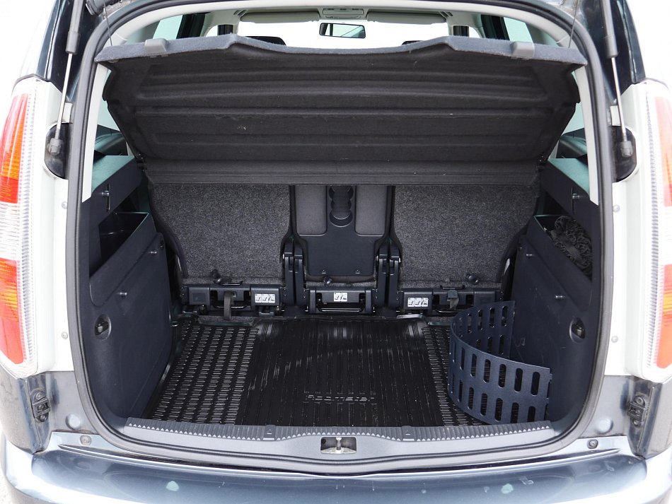 Škoda Roomster 1.2 TSi Ambition