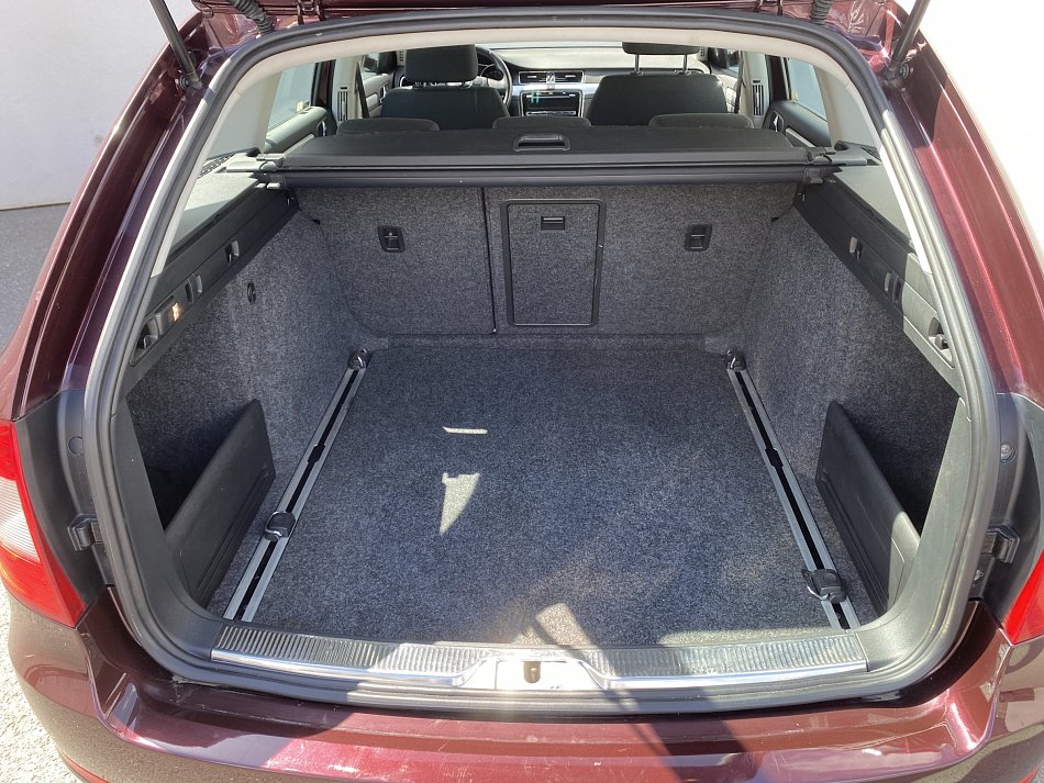 Škoda Superb II 2.0 TDi Ambition 4x4
