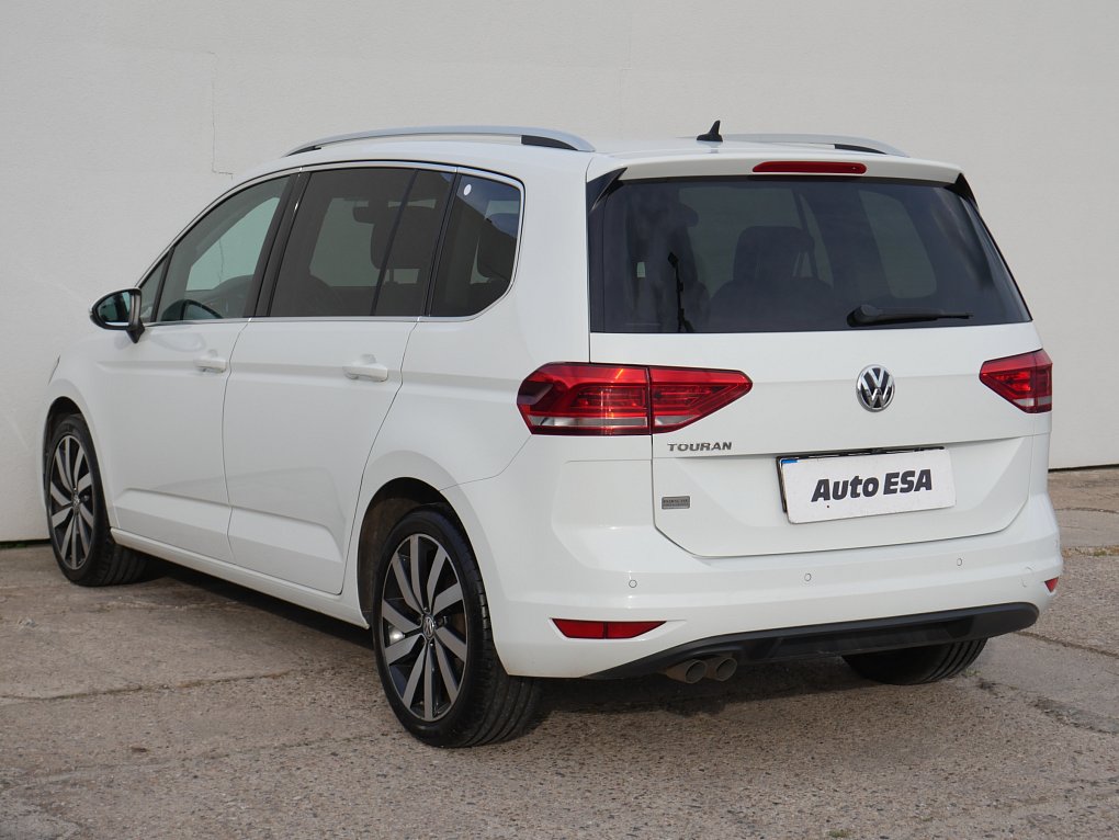 Volkswagen Touran 2.0TDi Highline