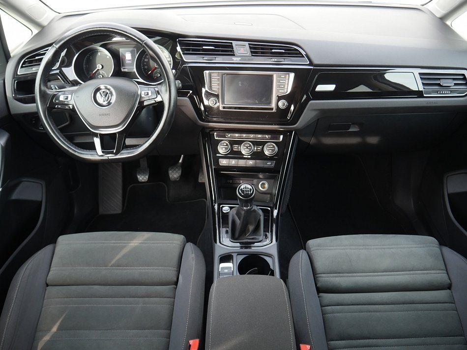 Volkswagen Touran 2.0TDi Highline