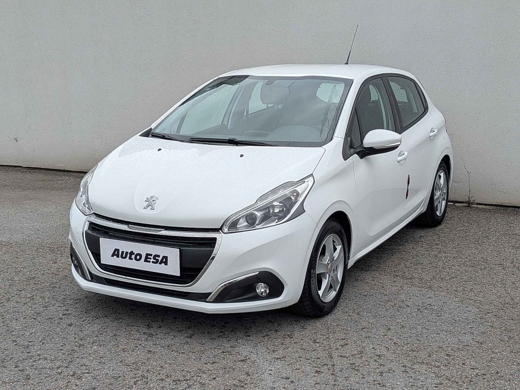 Peugeot 208 1.2 PT 