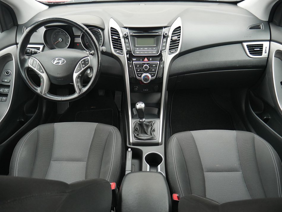 Hyundai I30 1.6i 