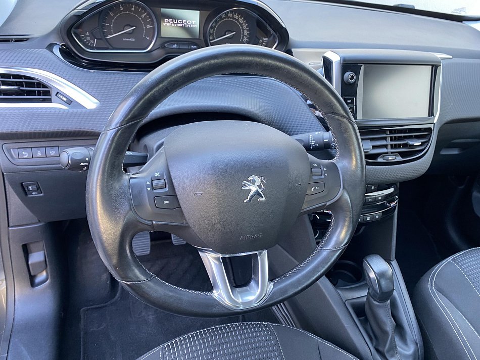 Peugeot 208 1.2 PT Allure