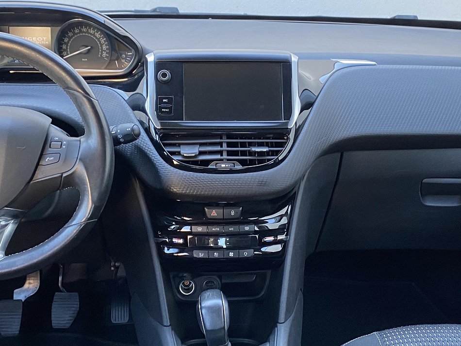 Peugeot 208 1.2 PT Allure