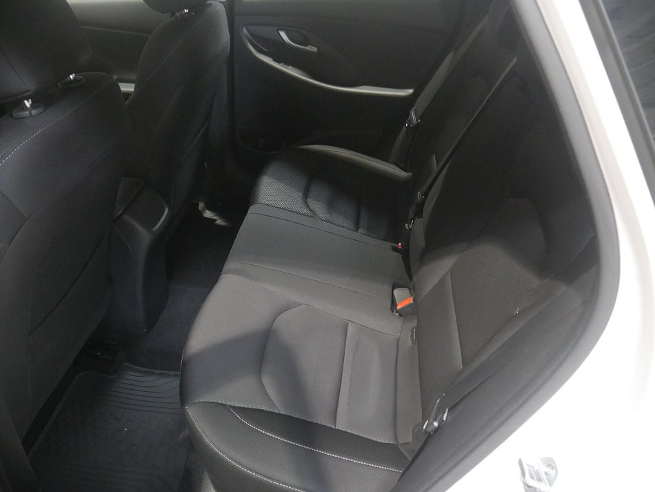 Hyundai I30 1.0i 