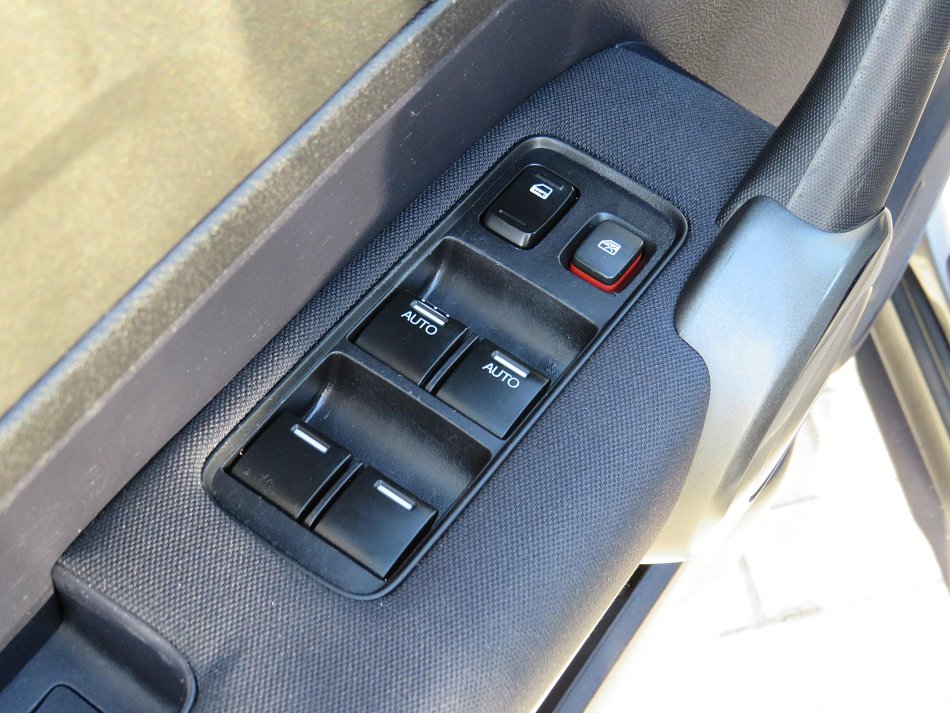 Honda CR-V 2.0i  4x4