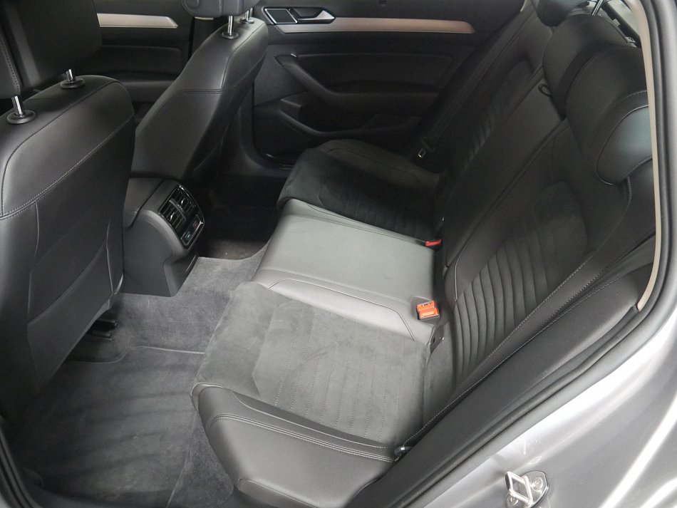 Volkswagen Passat 2.0 Tdi 