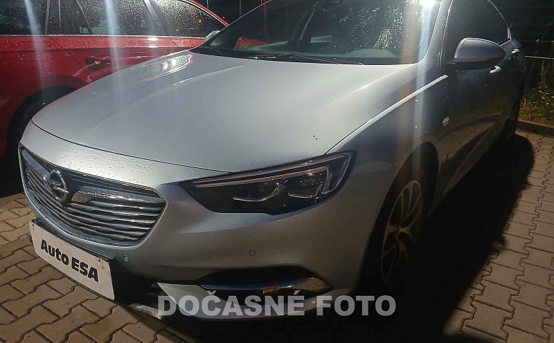 Opel Insignia 2.0 CDTi 