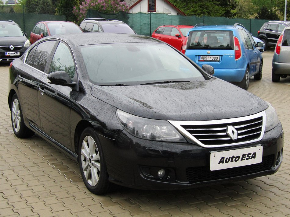 Renault Latitude 2.0DCi 