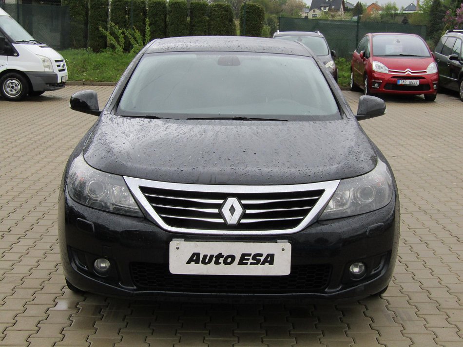 Renault Latitude 2.0DCi 