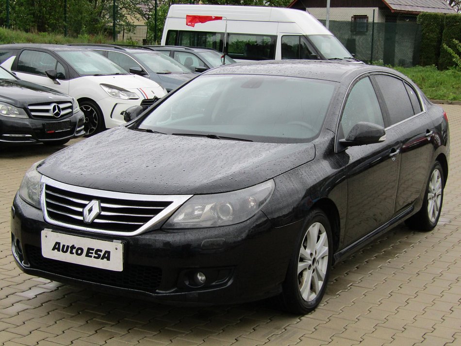 Renault Latitude 2.0DCi 