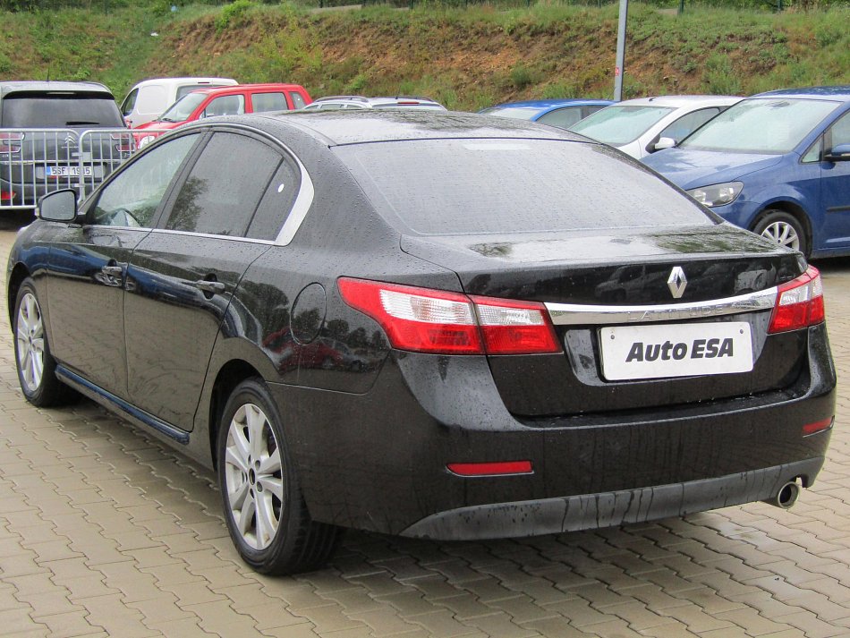 Renault Latitude 2.0DCi 