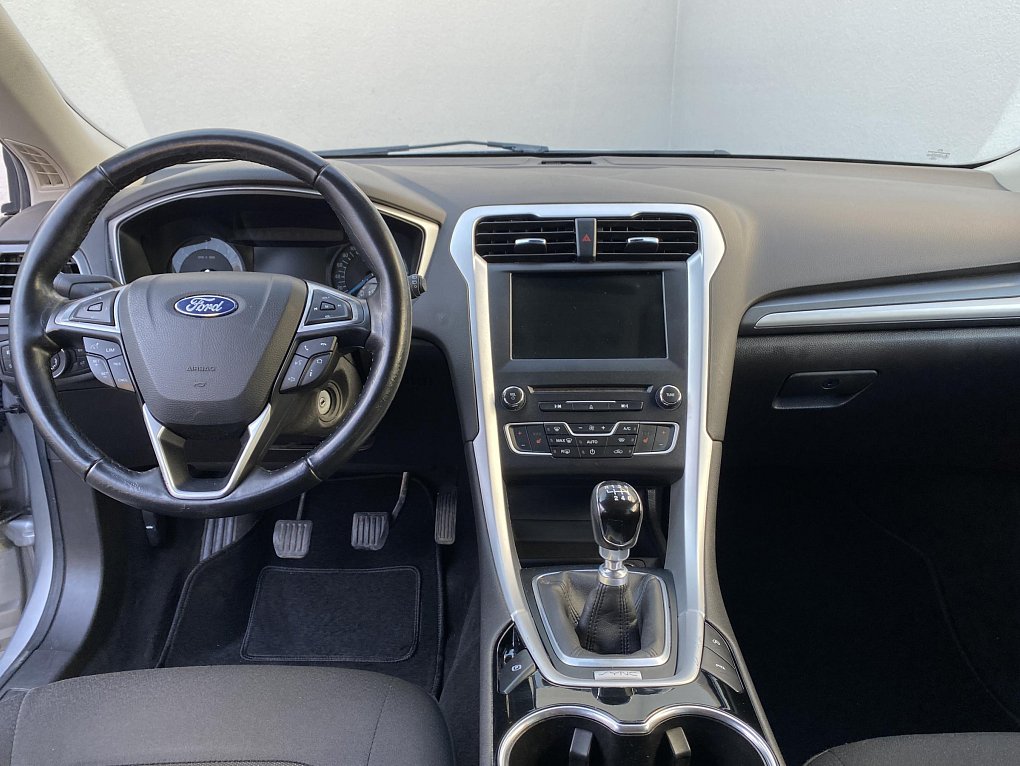 Ford Mondeo 2.0 TDi Titanium