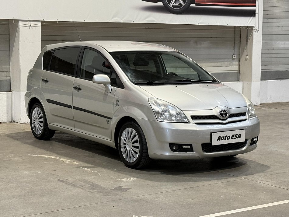 Toyota Corolla Verso 2.2 D-CAT 