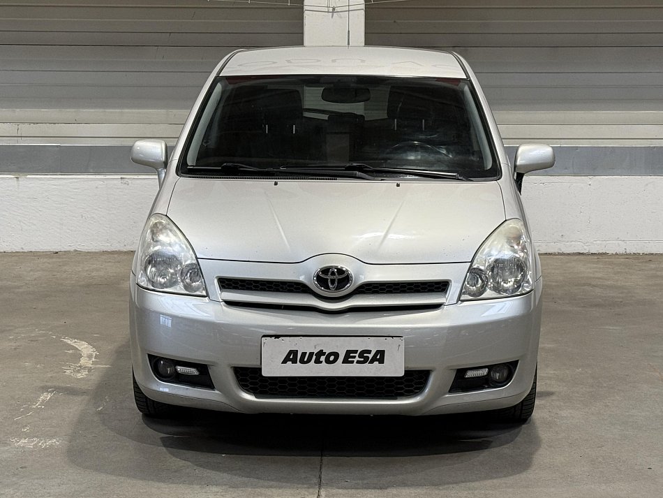 Toyota Corolla Verso 2.2 D-CAT 