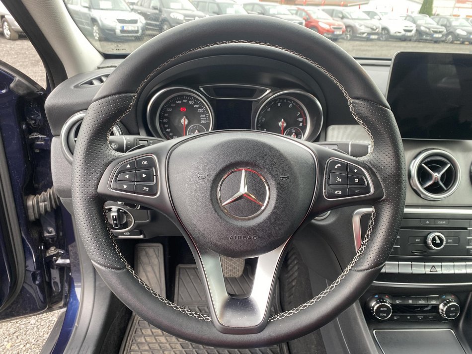 Mercedes-Benz GLA 2.0 CDi 