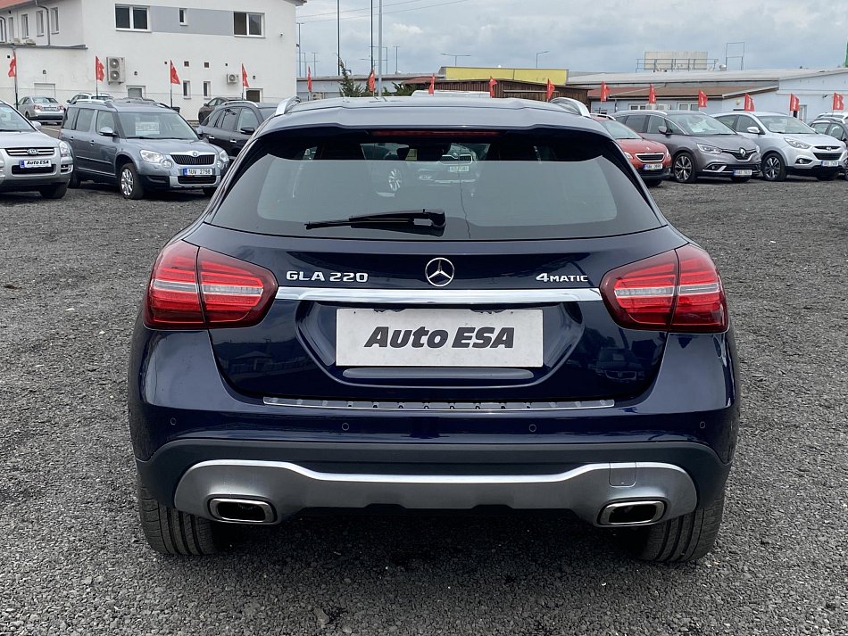 Mercedes-Benz GLA 2.0 CDi 