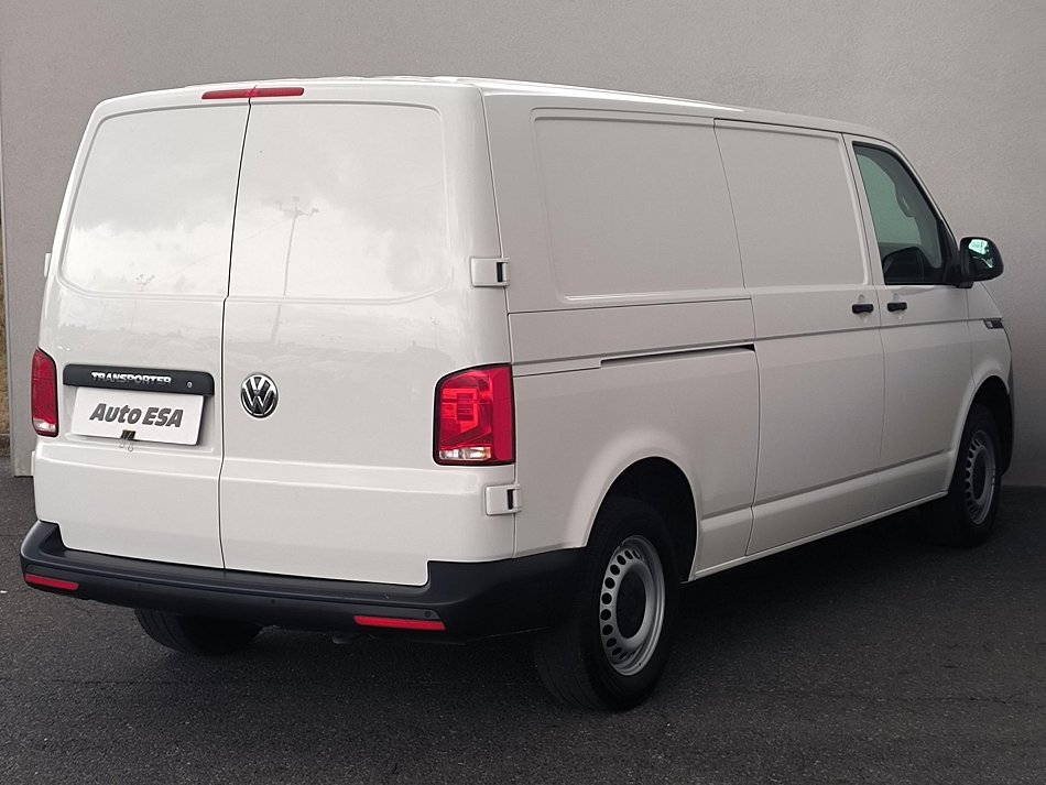 Volkswagen Transporter 2.0TDi  L2H1 T6.1