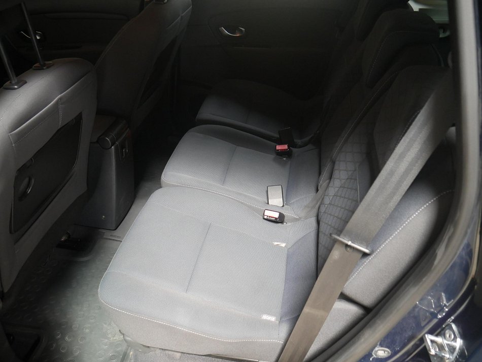 Renault Scénic 1.4i 